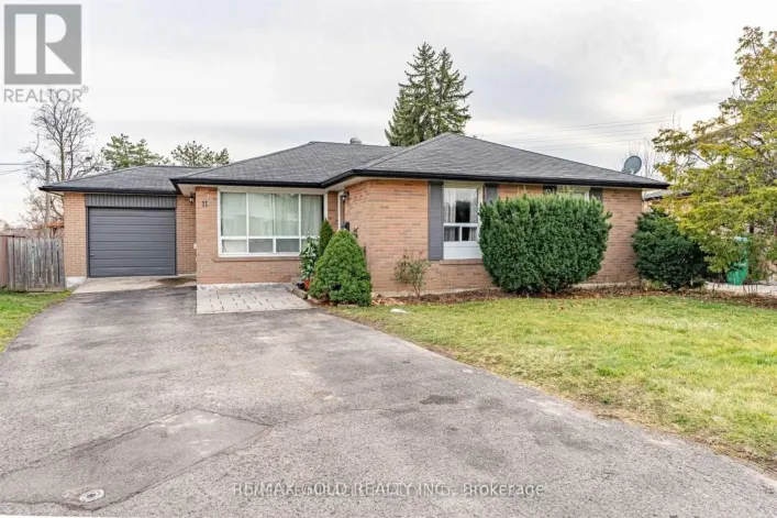 11 DURHAM CRESCENT, Brampton