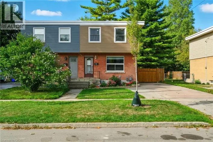 11 EASTVALE Place, Hamilton