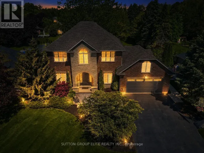 11 ELDERBERRY LANE, Hamilton