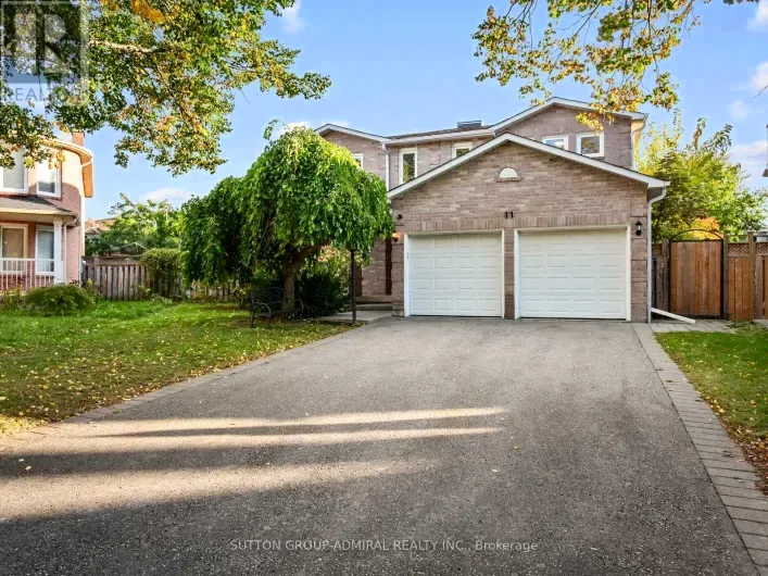 11 ESPBY COURT, Richmond Hill