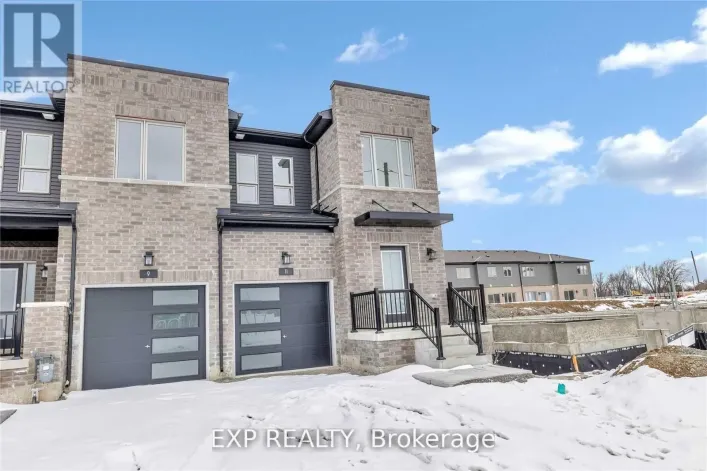 11 EVERGREEN TERRACE, Barrie