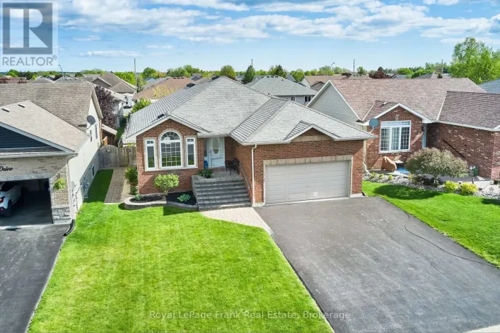 11 FOX DEN DRIVE, Brighton