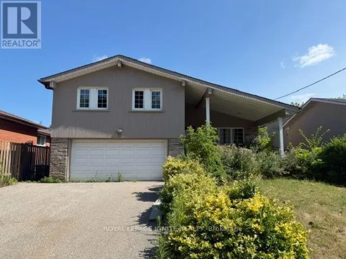 11 FULWELL CRESCENT, Toronto