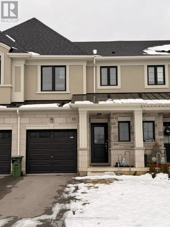 11 GENOA DRIVE, Hamilton