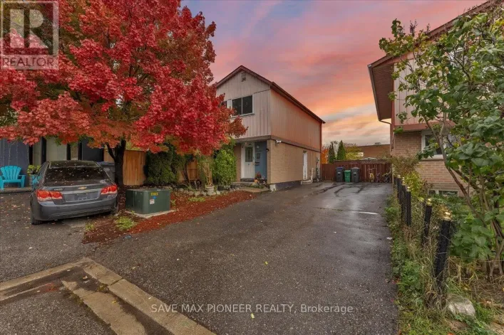 11 GREAT OAK COURT, Brampton