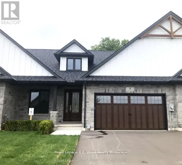 11 GREENHILL DRIVE, Tillsonburg