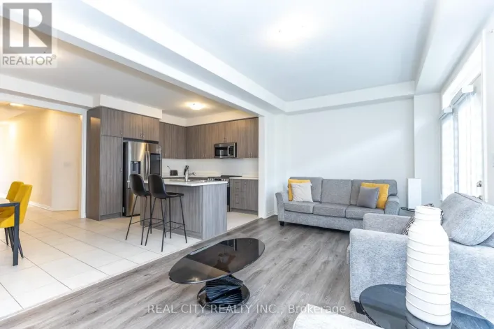 11 HAGER CREEK TERRACE, Hamilton