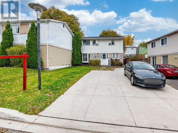 11 HECTOR COURT, Brampton