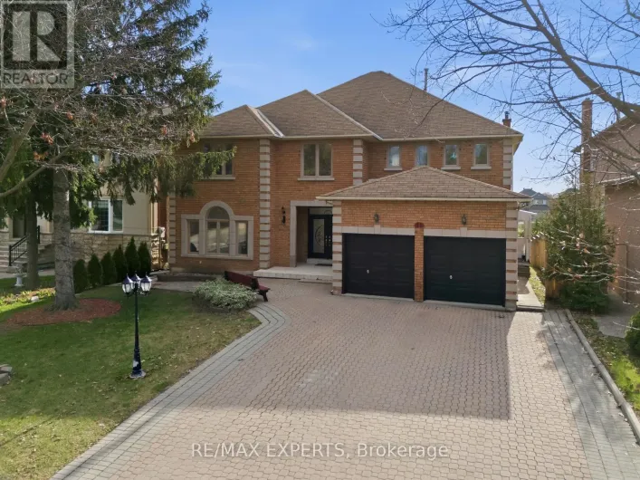 11 HORIZON COURT, Richmond Hill