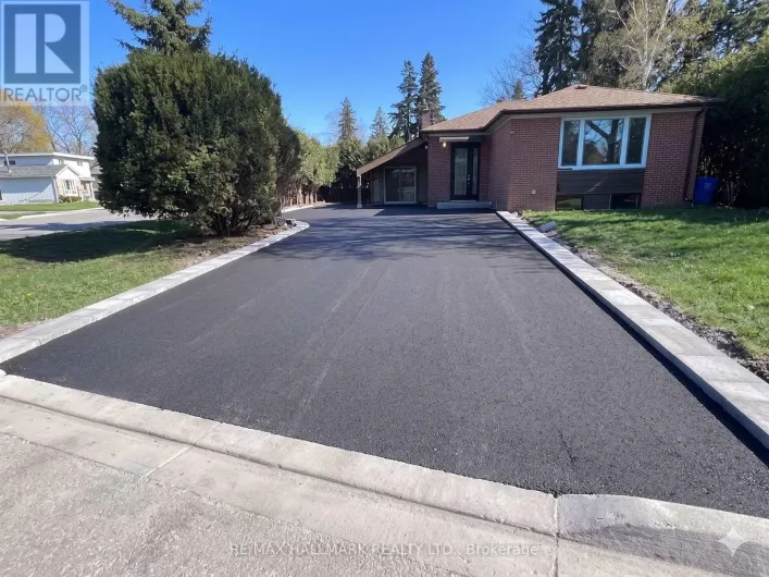 11 JOHNSON ROAD, Aurora
