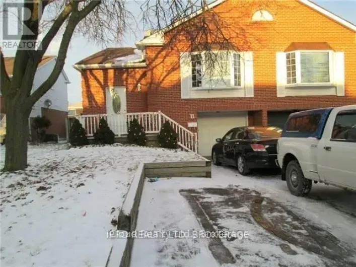11 JUDITH CRESCENT, Brampton