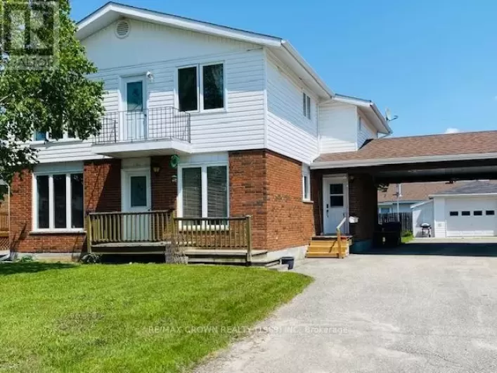 11 KENNEDY AVENUE, Kapuskasing