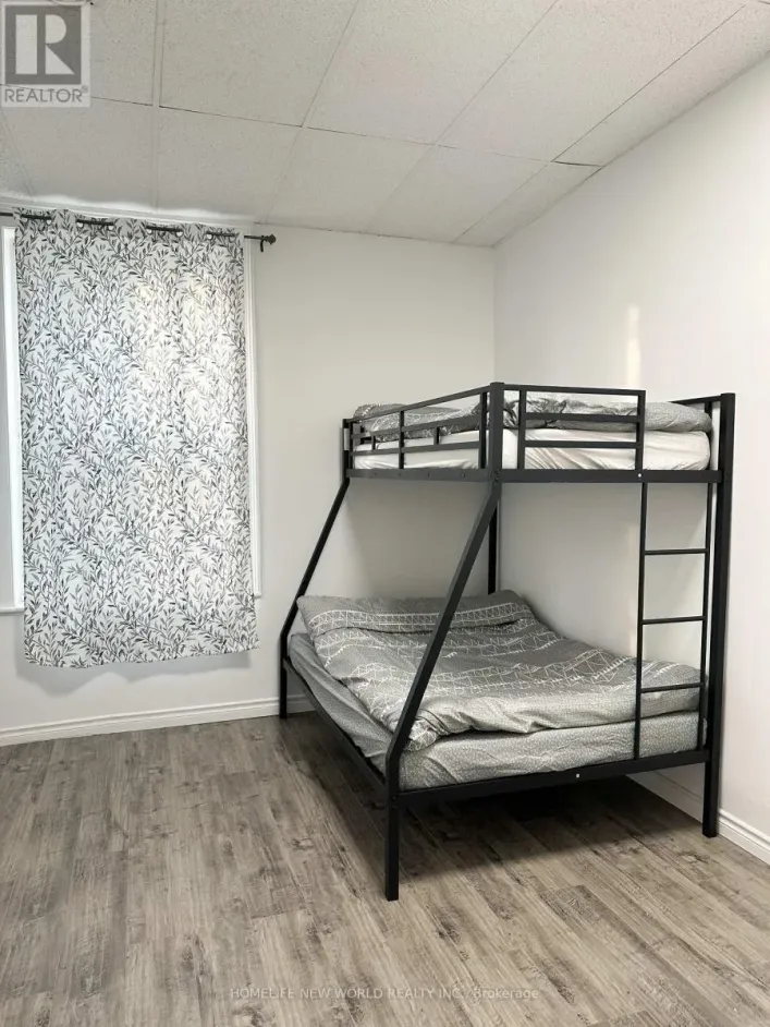 11 KING STREET E, Cobourg