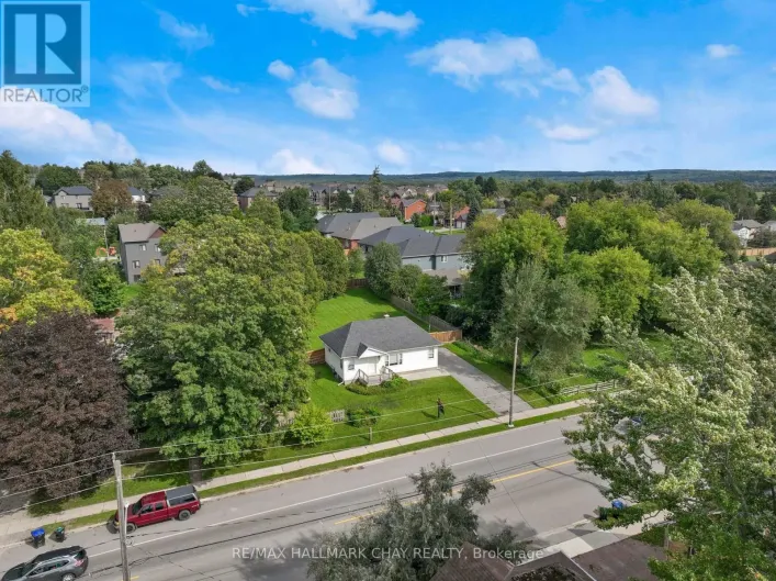 11 KING STREET S, Innisfil