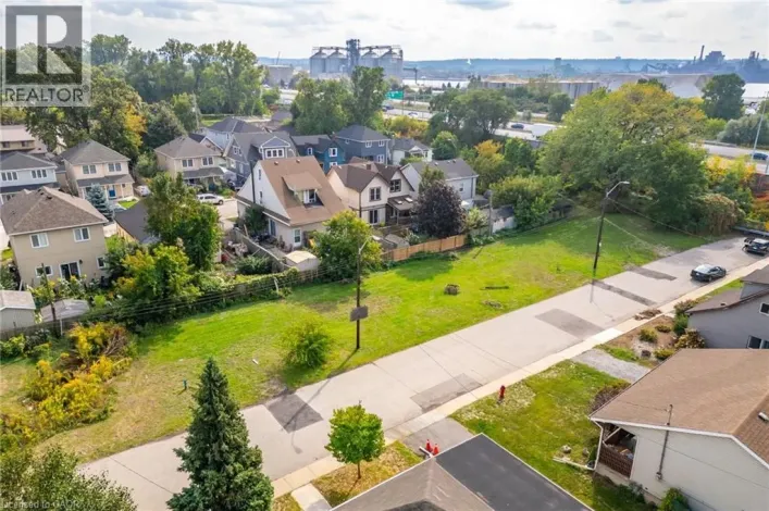 11 KNAPMANS Drive, Hamilton