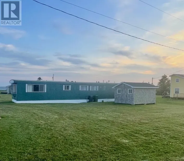 11 MacFadyen, Augustine Cove