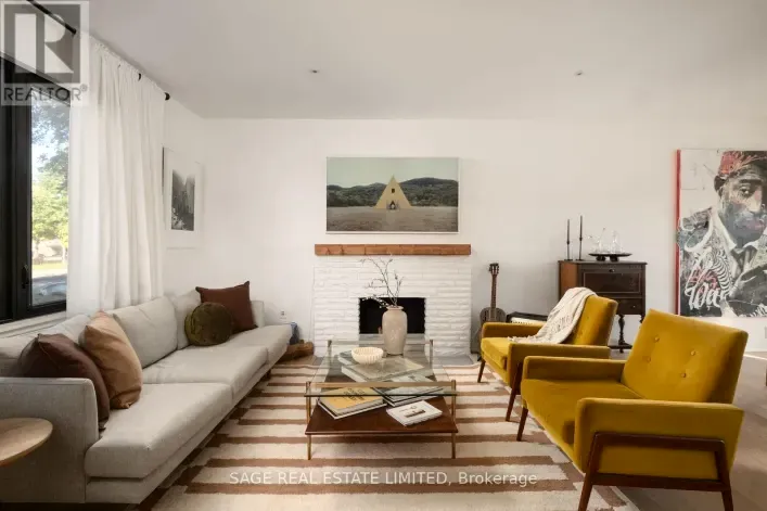 11 MAPLE BOULEVARD, Toronto
