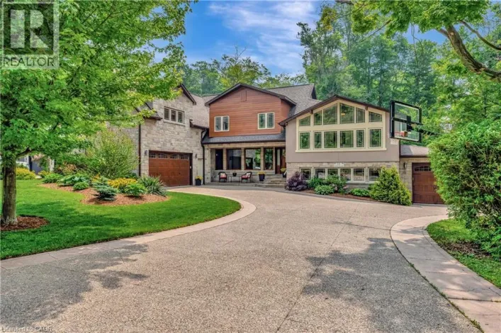 11 MAPLE HILL Drive, Kitchener