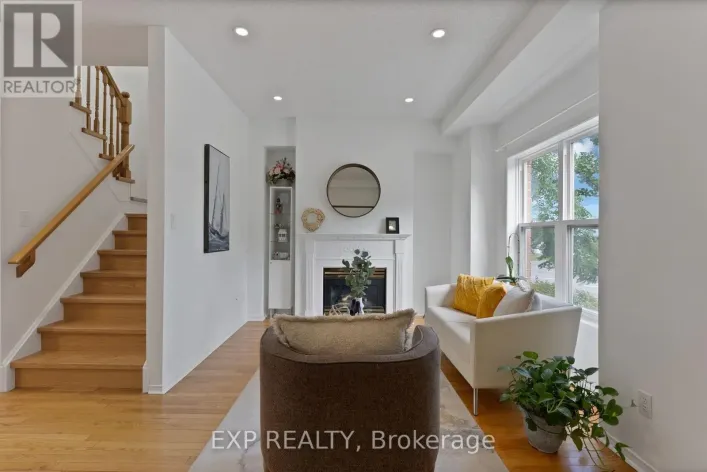11 MAPLE PARK WAY, Markham