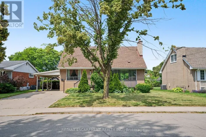 11 MARSHALL AVENUE, Hamilton