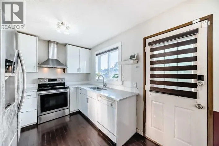 11 Martinwood Road NE, Calgary