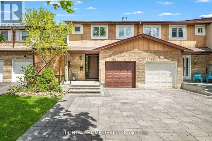 11 MICHAEL DRIVE E, Richmond Hill