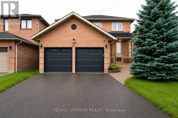 11 MURKAR CRESCENT, Whitby