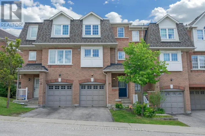11 NAKINA WAY, Markham
