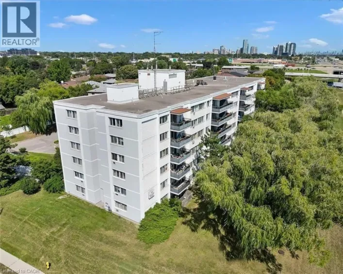 11 NEILSON Drive Unit# 609, Toronto