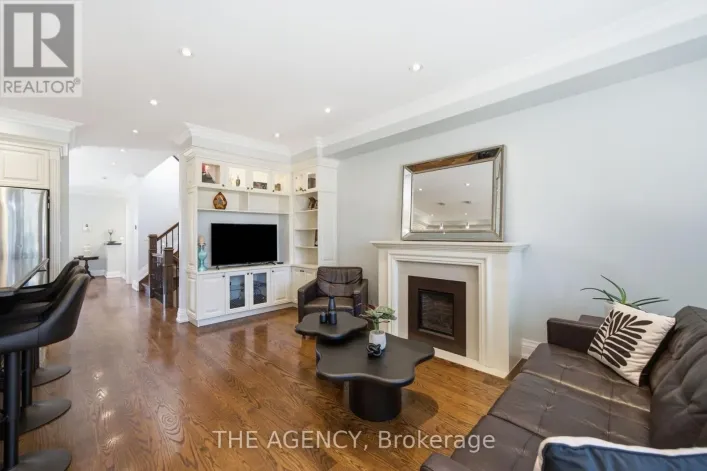 11 NORTHBROOK ROAD, Toronto