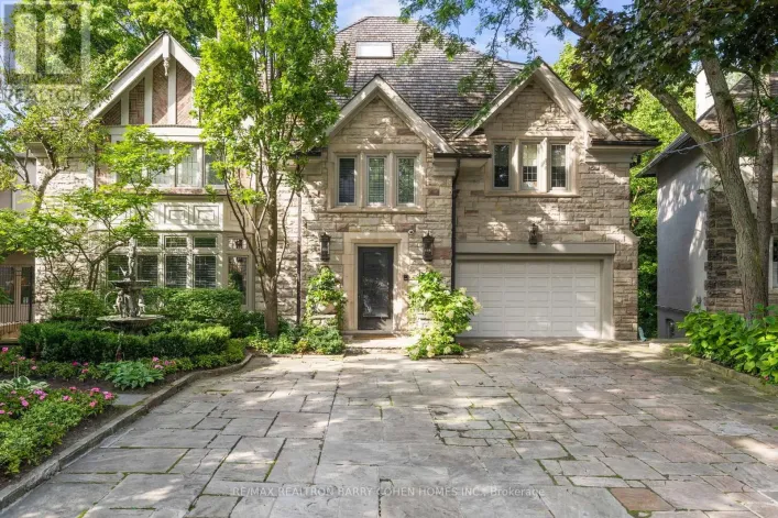 11 ORMSBY CRESCENT, Toronto