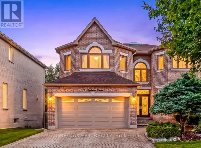 11 PALACE COURT, Richmond Hill