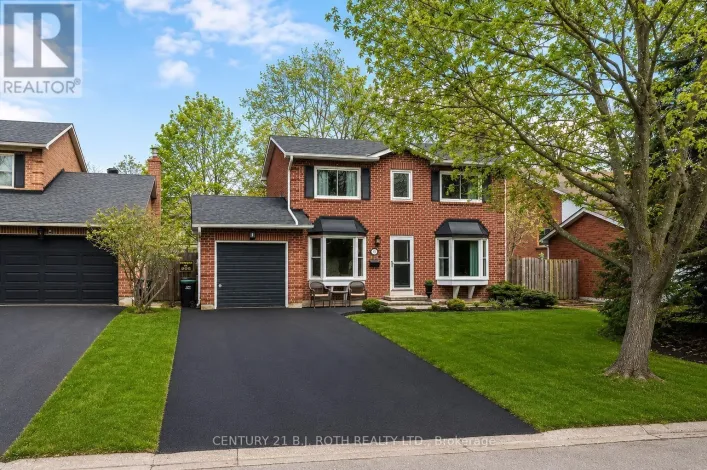 11 PEPLER PLACE, Barrie