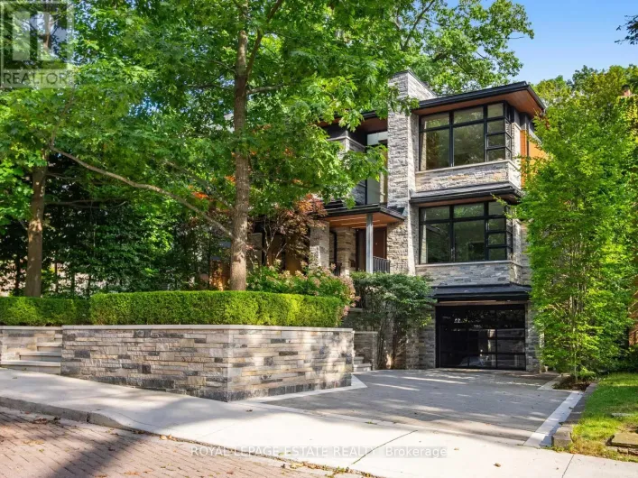 11 PINE CRESCENT, Toronto