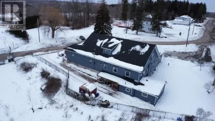 11 PRIVATE ROAD, Marmora and Lake