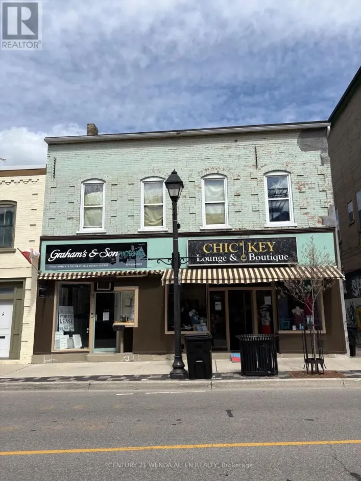 11 QUEEN STREET E, Cambridge