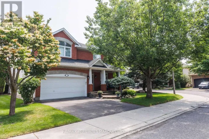 House for sale: 11 REDBRIDGE CRESCENT, Ottawa