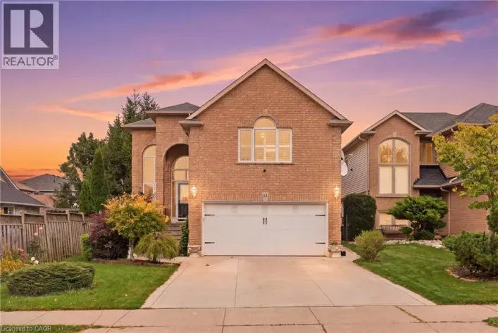 11 REDTAIL Crescent, Hamilton