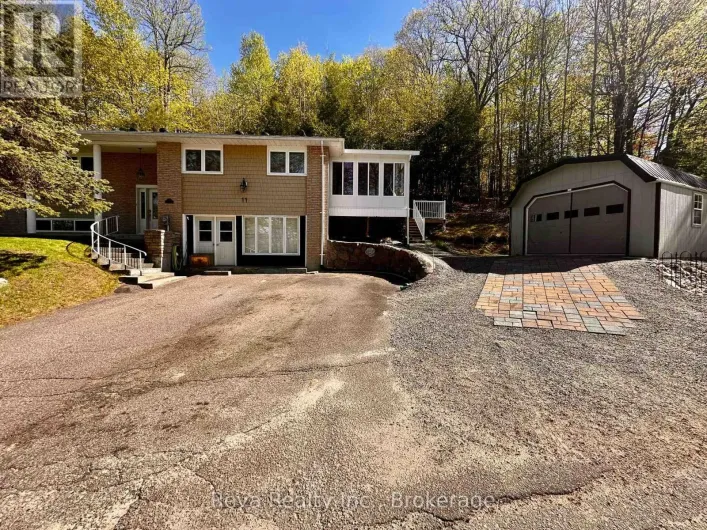 11 RIDGE ROAD, Bancroft