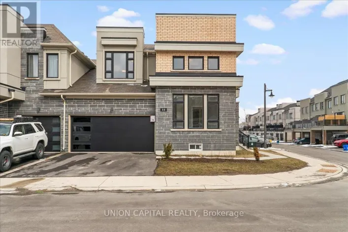 11 SAILORS LANDING, Clarington