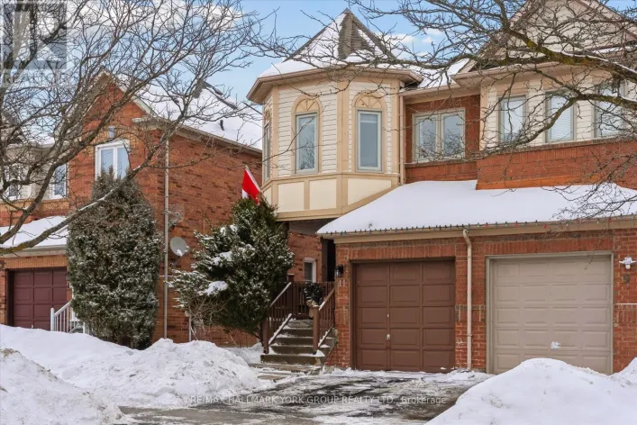 11 SNEDDEN AVENUE, Aurora