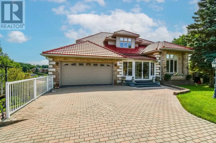 11 THACKERAY CRESCENT, Barrie