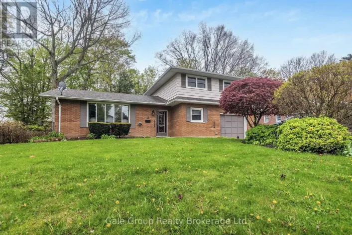 11 THISTLE COURT, Tillsonburg