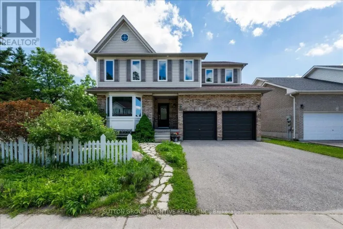 11 THRUSHWOOD DRIVE, Barrie
