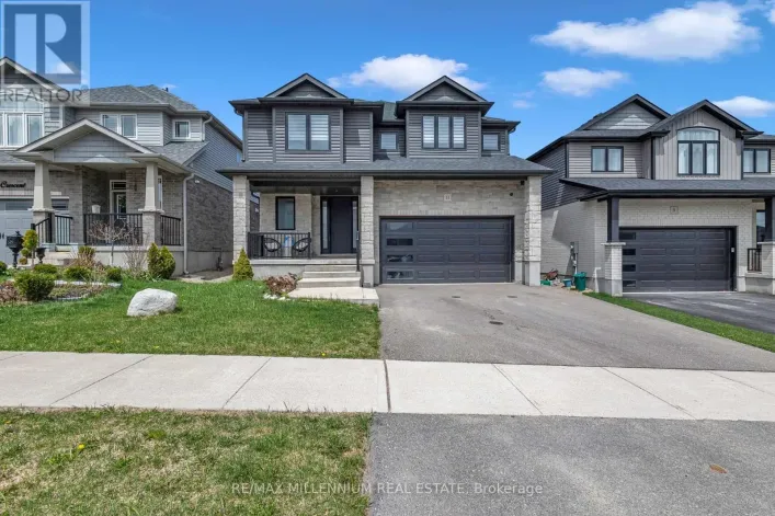 11 TINDALL CRESCENT S, East Luther Grand Valley