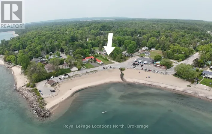 11 TINY BEACHES ROAD N, Tiny