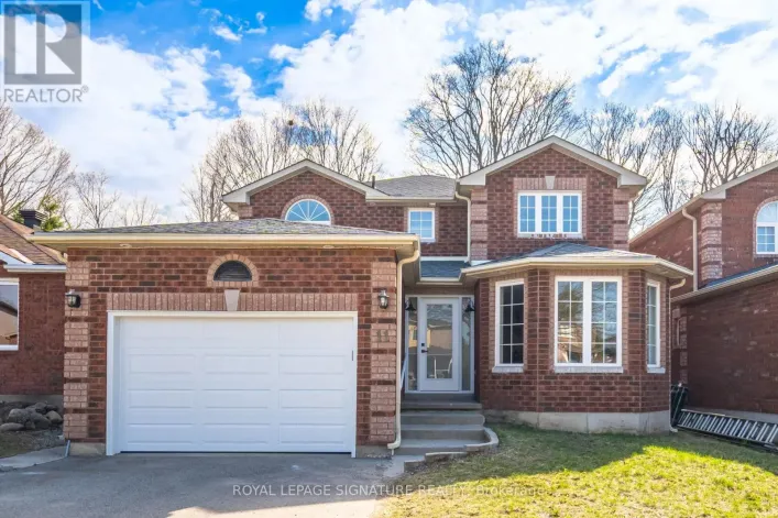11 WESSENGER DRIVE, Barrie