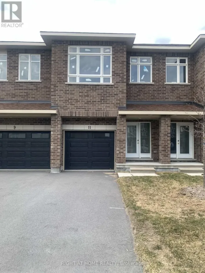 11 WYLIE WAY, Carleton Place