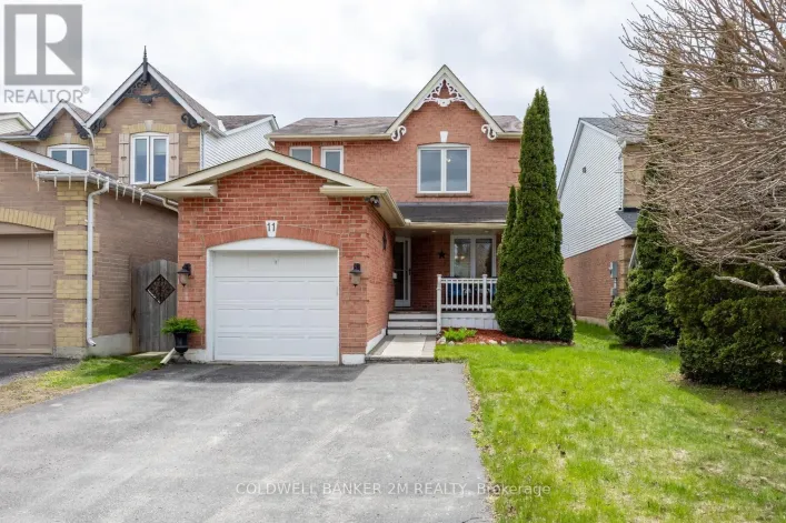 11 YORKVILLE DRIVE, Clarington