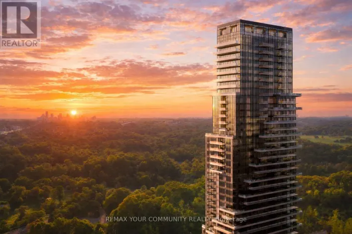 110 - 10 INN ON THE PARK DRIVE, Toronto